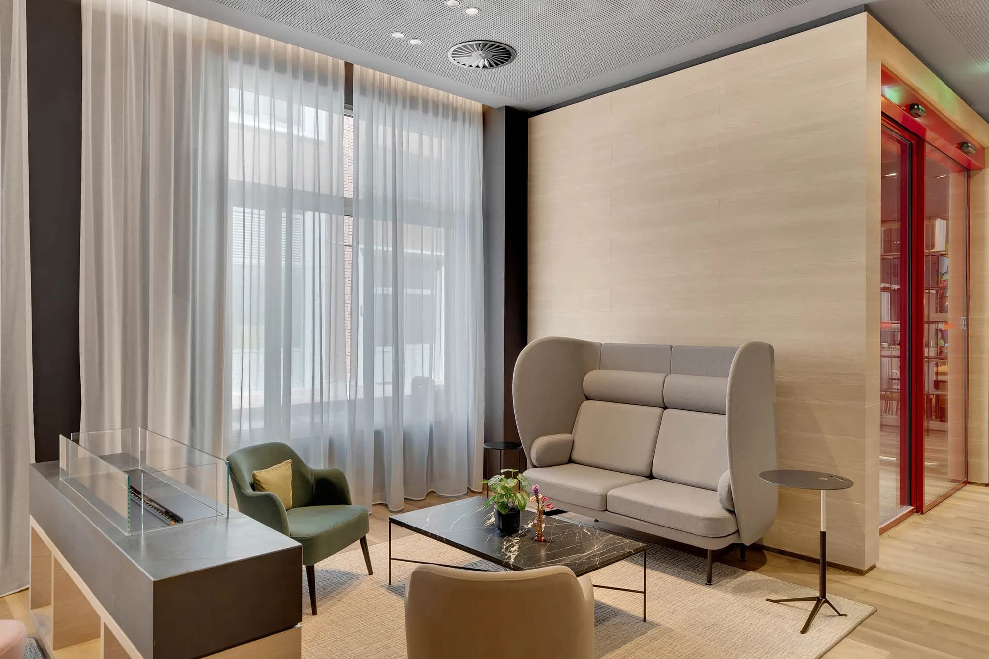 vigo octagon leiden intercity hotel interieur 4